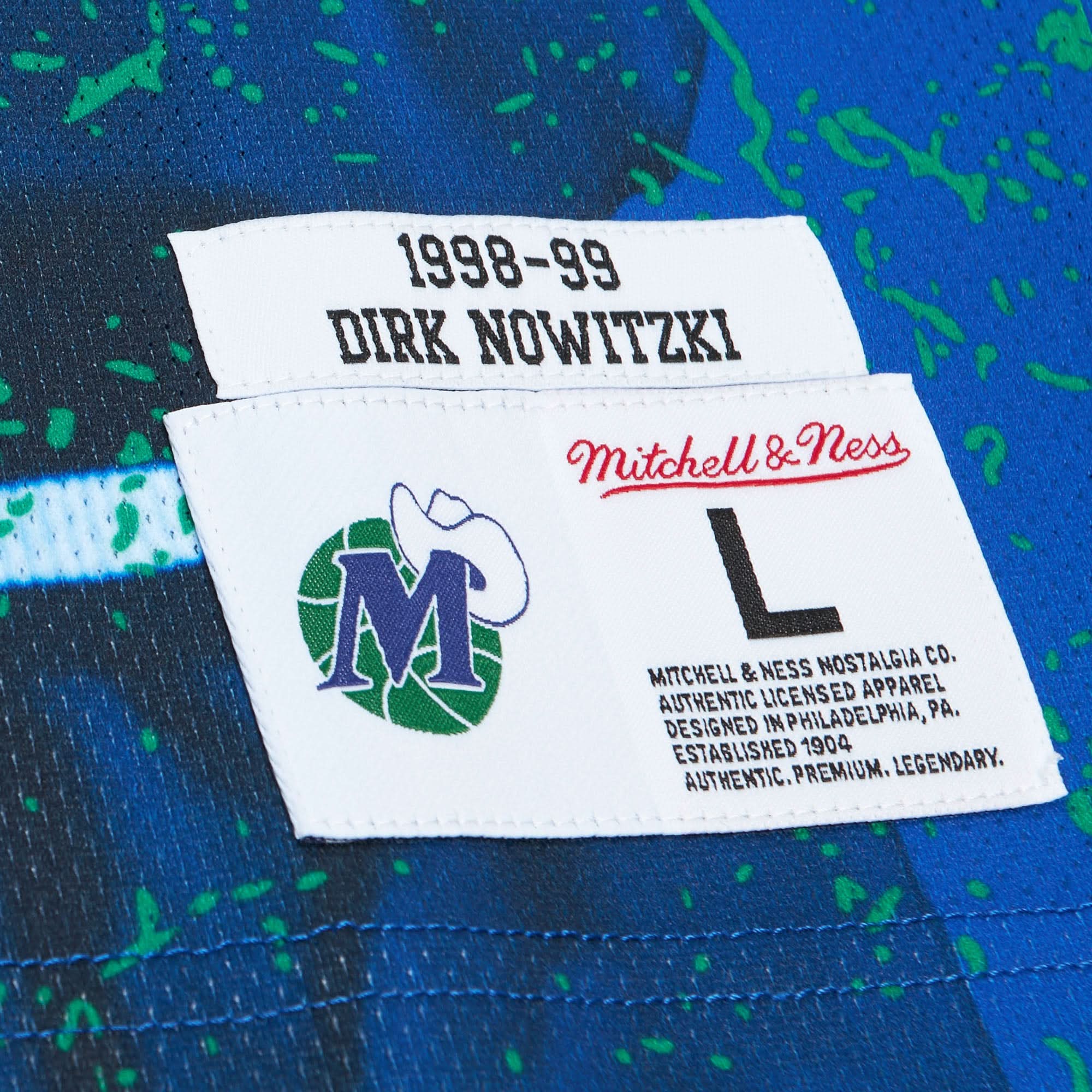 DALLAS MAVERICKS MITCHELL & NESS HARDWOOD CLASSIC DIRK NOWITZKI MESH TANK TOP - Image 4