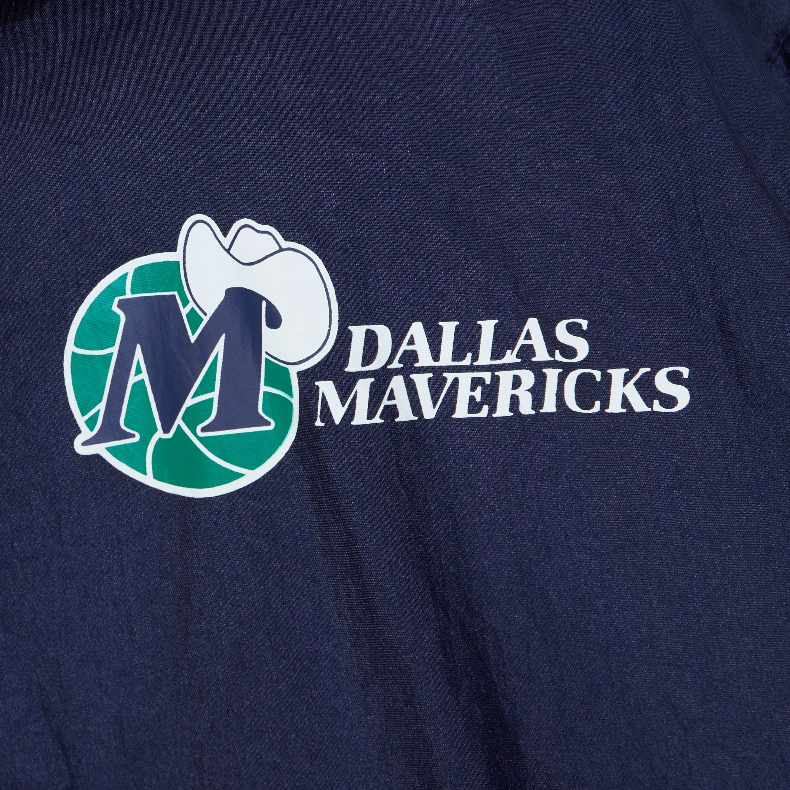 DALLAS MAVERICKS MITCHELL & NESS HARDWOOD CLASSIC M-HAT WINDBREAKER - Image 3