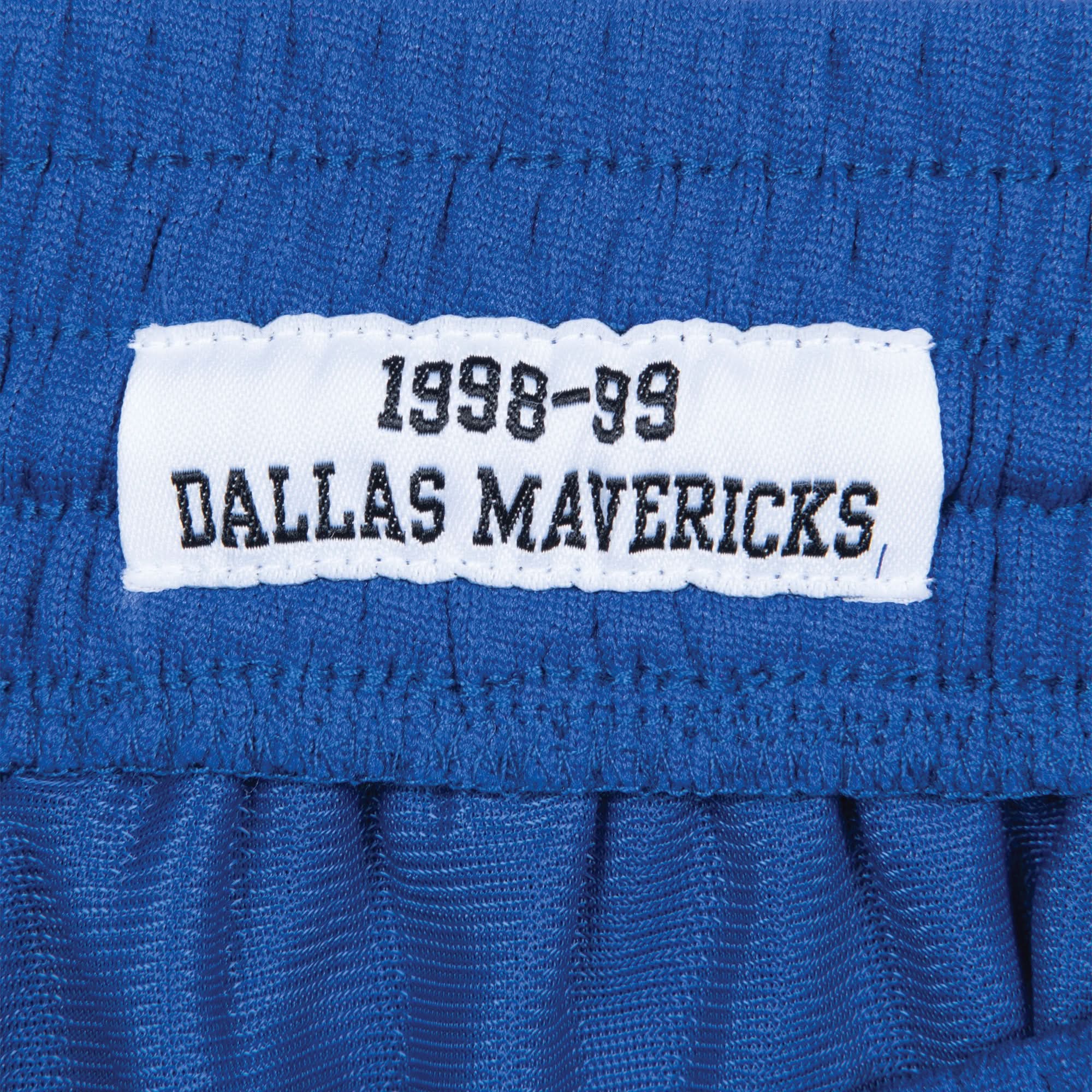 DALLAS MAVERICKS MITCHELL & NESS ROYAL BLUE M-HAT SWINGMAN SHORTS - Image 4