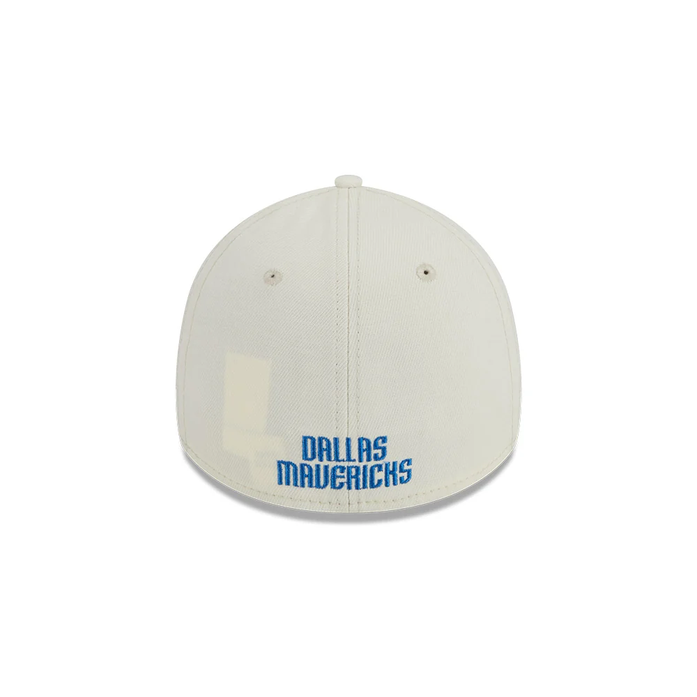 Dallas Mavericks New Era Chrome Horsehead Classic Fitted Cap - Image 3